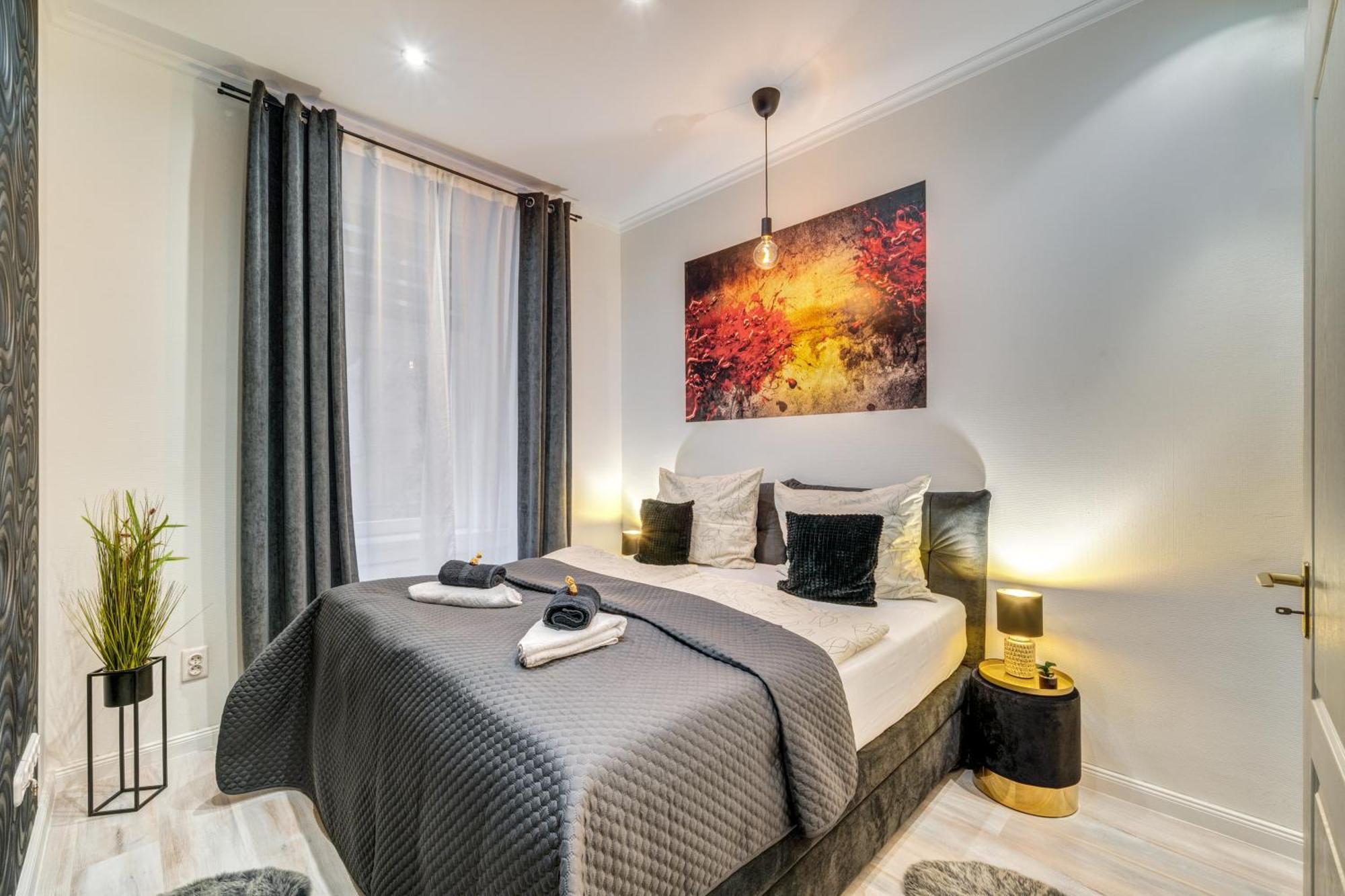 شقة Sweet Dreams At Opera House Downtown بودابست المظهر الخارجي الصورة