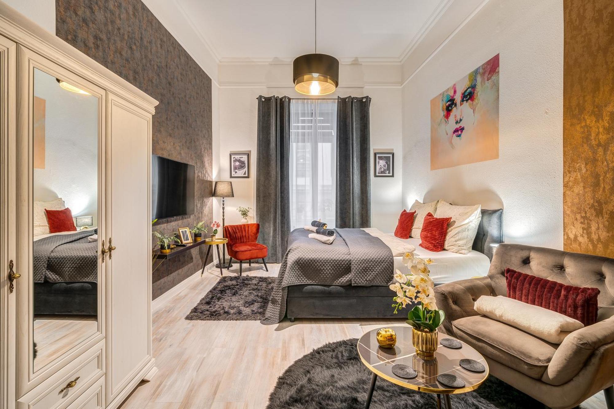 شقة Sweet Dreams At Opera House Downtown بودابست المظهر الخارجي الصورة